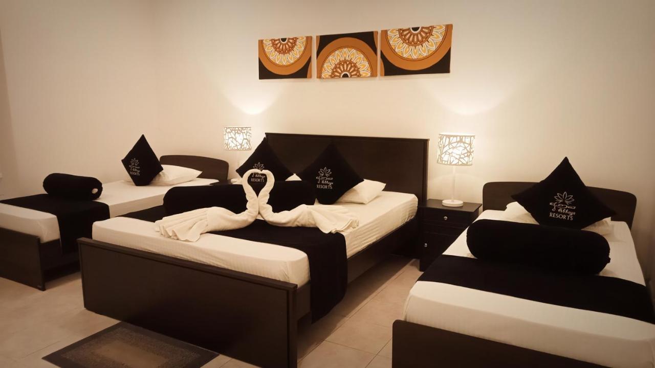 Abhaya Resorts Anuradhapura Bagian luar foto